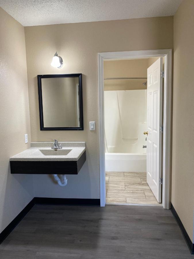 River Heights Motel Prescott Екстер'єр фото